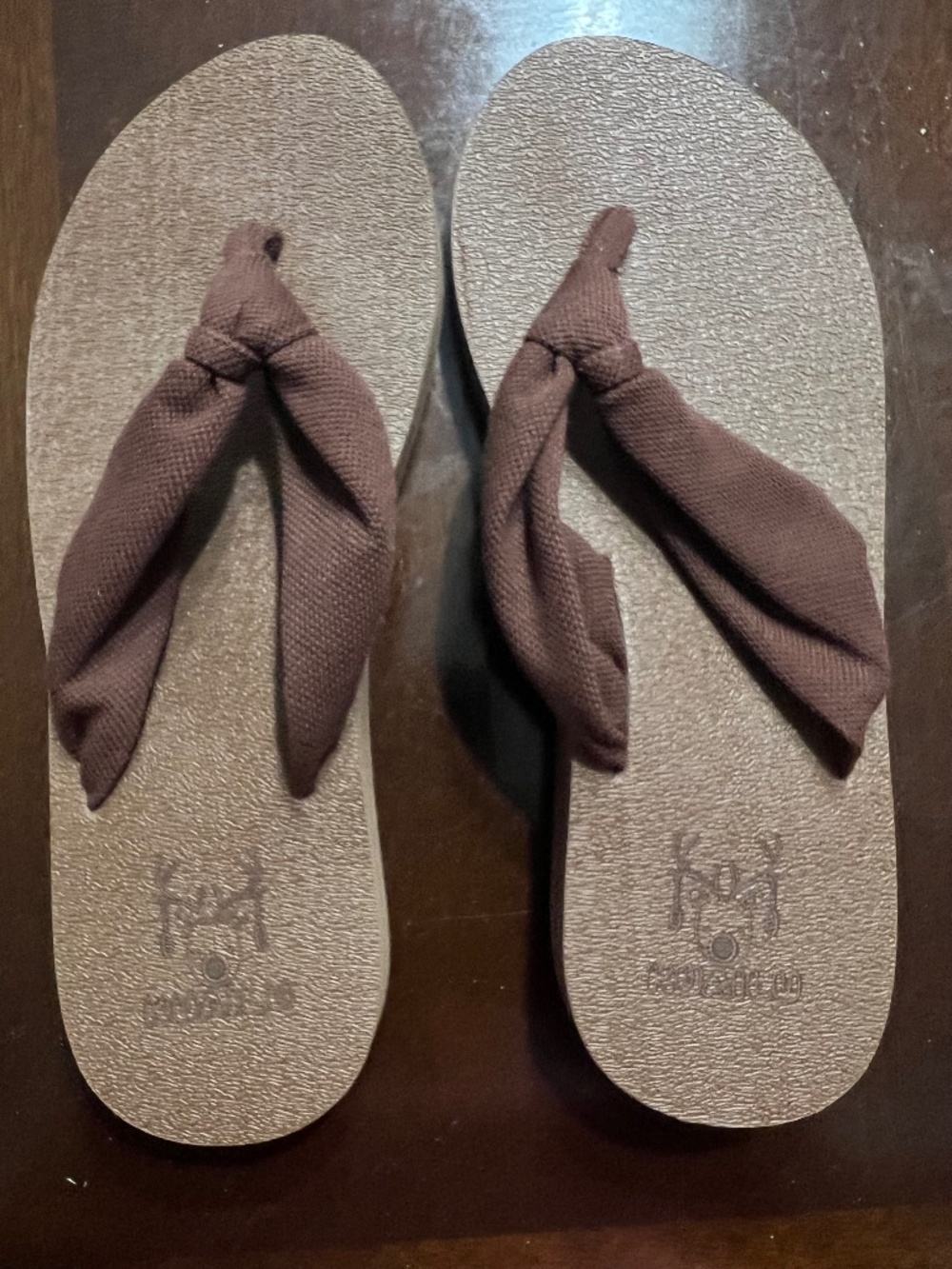 Kuailu Brown Flip Flops